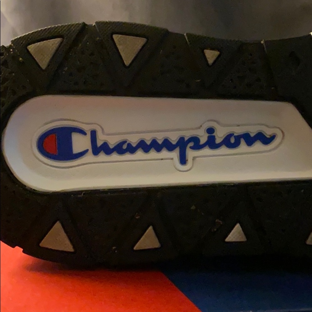 Champion Rally Pros - Picture 3 of 3